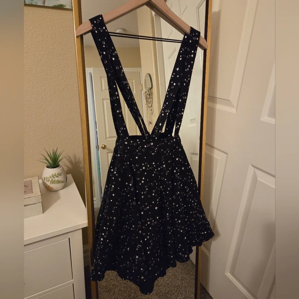 EUC Collectif Mini Skater Skirt With Removeable Straps Size M UK 12 - Picture 2 of 5